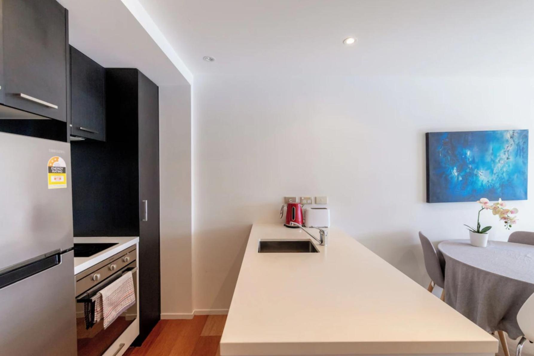 Skytower And City View 2 Bedroom Apartment On High Floor Auckland Exteriör bild